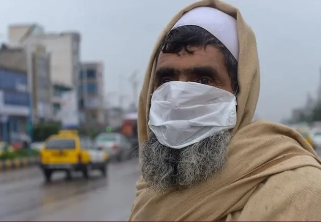 যুদ্ধবিধ্বস্ত আফগান স্বাস্থ্য ব্যবস্থায় করোনা বিপর্যয়