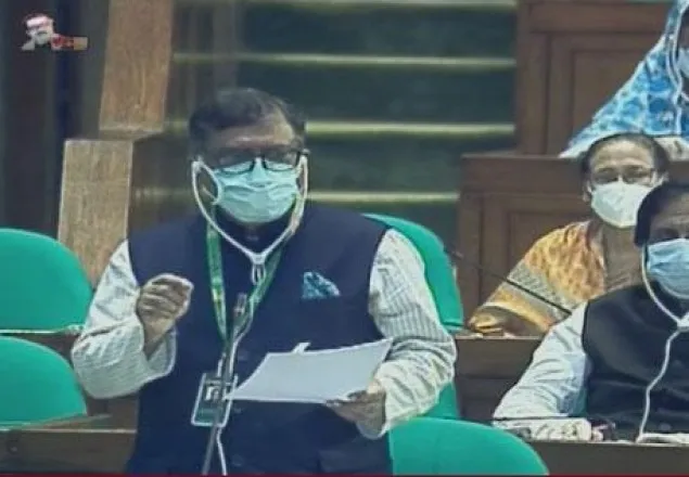 খাওয়ার খরচ নিয়ে দুর্নীতির অভিযোগ টোটালি রং: স্বাস্থ্যমন্ত্রী