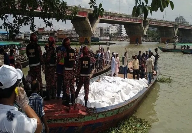 বুড়িগঙ্গায় লঞ্চডুবি মামলার প্রধান আসামি গ্রেপ্তার
