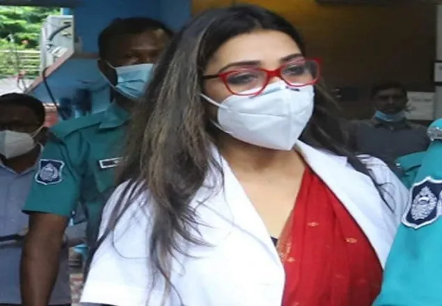 ৩ দিনের রিমান্ডে ডা. সাবরিনা