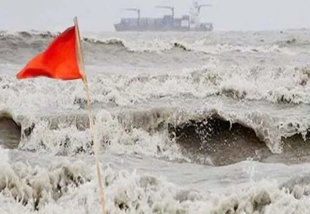 সমুদ্রবন্দরে ৩ নম্বর স্থানীয় সতর্ক সঙ্কেত