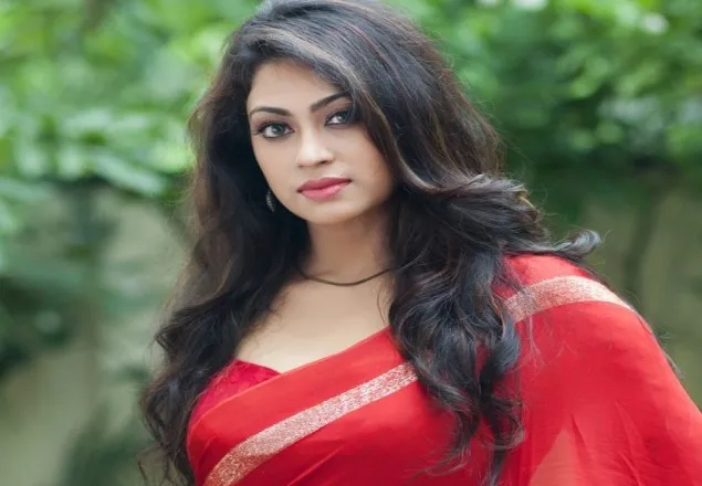 করোনায় আক্রান্ত চিত্রনায়িকা পপি