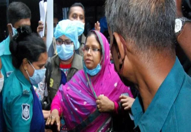 শারমিন জাহানকে সাময়িক বরখাস্ত করলো ঢাবি