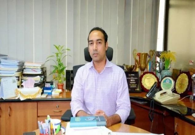 ডিএনসিসি নির্বাচনের ১৪ নথি চেয়ে তাবিথ আউয়ালের আবেদন