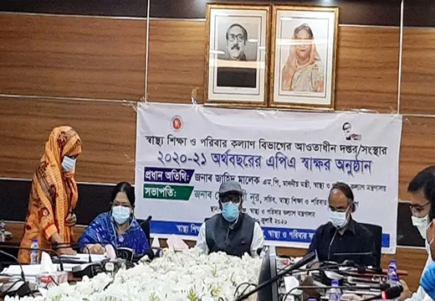 ঈদ-বন্যা ঘিরে করোনা সংক্রমণের হার বাড়তে পারে : স্বাস্থ্যমন্ত্রী