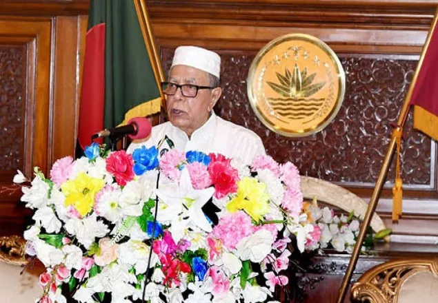 বন্যায় ক্ষতিগ্রস্ত মানুষের পাশে দাঁড়াতে রাষ্ট্রপতির আহ্বান
