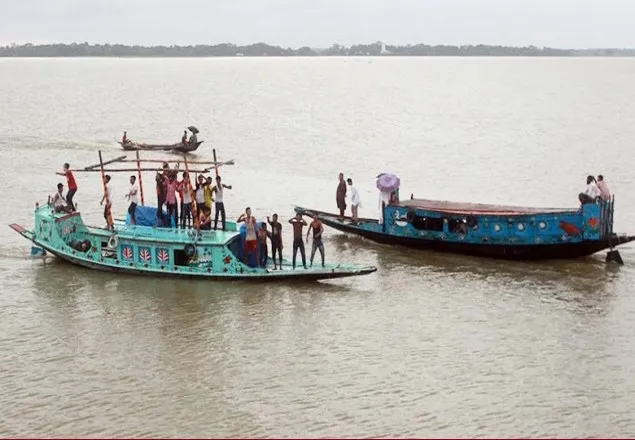 হাওরে ঘুরতে এসে নৌকাডুবিতে নিহত ১৫