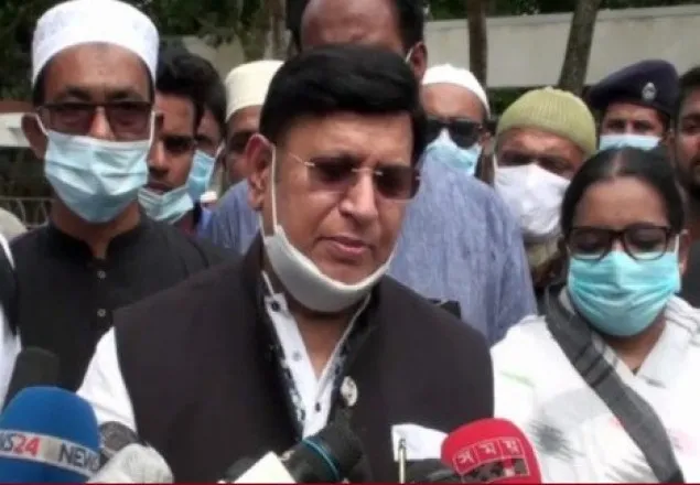‘বঙ্গবন্ধুর খুনিদের ফেরাতে ট্রাম্পকে চিঠি দিয়েছেন প্রধানমন্ত্রী’