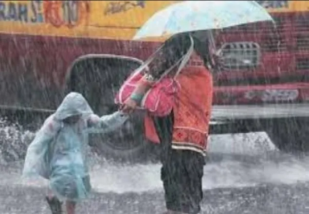 ঢাকাসহ ১১ অঞ্চলে বজ্রবৃষ্টির পূর্বাভাস