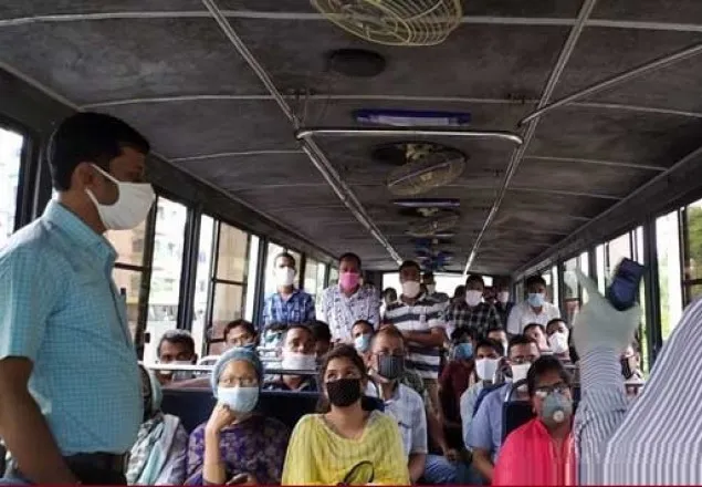 গণপরিবহনের ৬০ শতাংশ বর্ধিত ভাড়া প্রত্যাহারের দাবি
