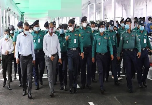 ধানমন্ডি-বনানীতে আবাসিক হোটেল বন্ধ, চলছে তল্লাশি-ব্লক রেইড