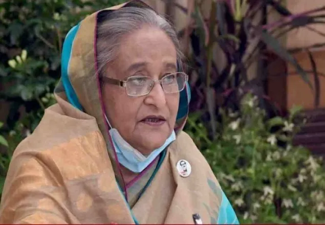 নদীর পাড়ে নির্মিত স্কুল-কলেজ-মাদ্রাসা অবিলম্বে সরিয়ে নিন: প্রধানমন্ত্রী
