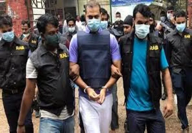 ওসি প্রদীপসহ ৩ আসামিকে নিয়ে ঘটনাস্থলে র‌্যাব