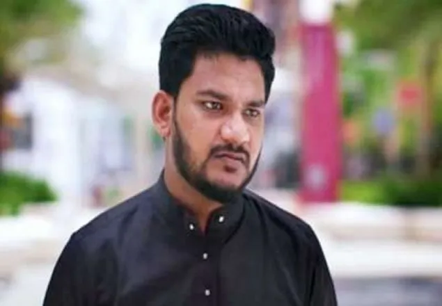 মালয়েশিয়া থেকে দেশে ফিরেছেন রায়হান কবির