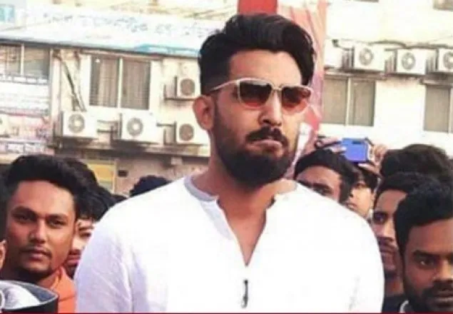 ২০০০ কোটি টাকা পাচার: জেলা ছাত্রলীগ সভাপতি শামীম ৩ দিনের রিমান্ডে