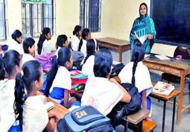  প্রাথমিক শিক্ষক নিয়োগে প্যানেল পদ্ধতি চালুর সুপারিশ