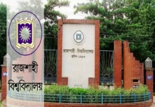 বন্ধ ক্যাম্পাসে ফিরছে শিক্ষার্থীরা