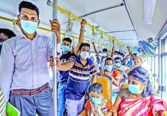  আজ থেকে গণপরিবহন আগের রুপে