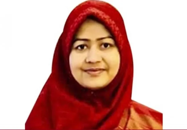 ড্রেজার মেশিন পুড়িয়ে ফেলায় মাদারীপুর জেলা প্রশাসকের বিরুদ্ধে আদালতে মামলা