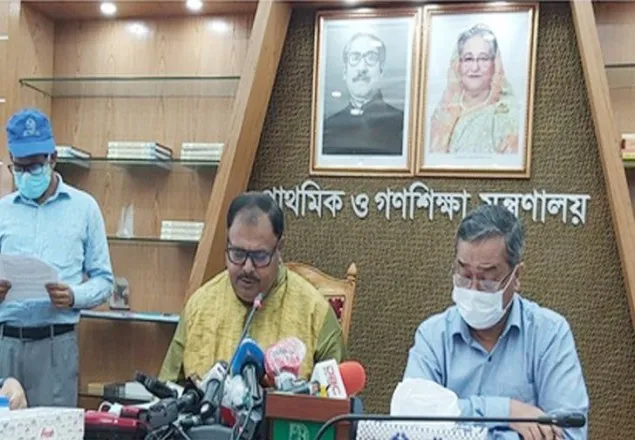 স্কুল না খুললে এ বছর প্রাথমিকে অটোপাস