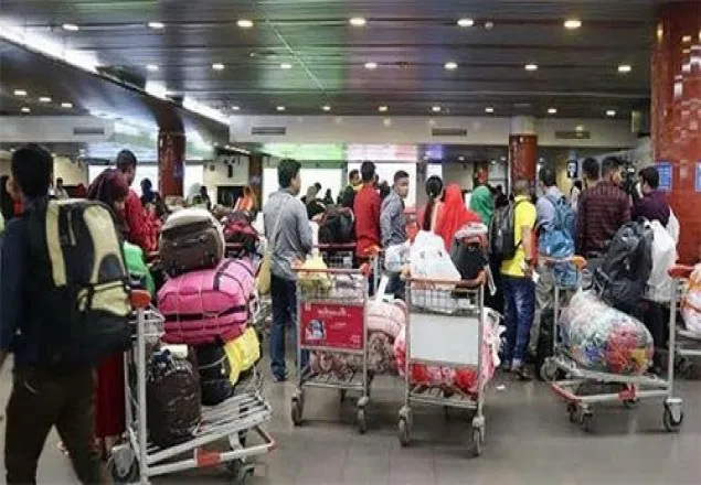 ইতালি প্রবেশে বাংলাদেশসহ ১৭ দেশের নিষেধাজ্ঞার মেয়াদ বাড়লো