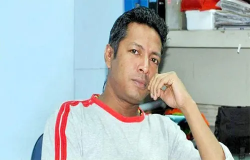 তেজগাঁয় গীতিকার রাসেলের ঝুলন্ত লাশ উদ্ধার