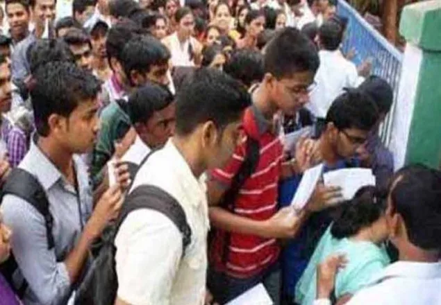 একাদশ শ্রেণিতে ভর্তি শুরু আজ, ক্লাস হবে অনলাইনে