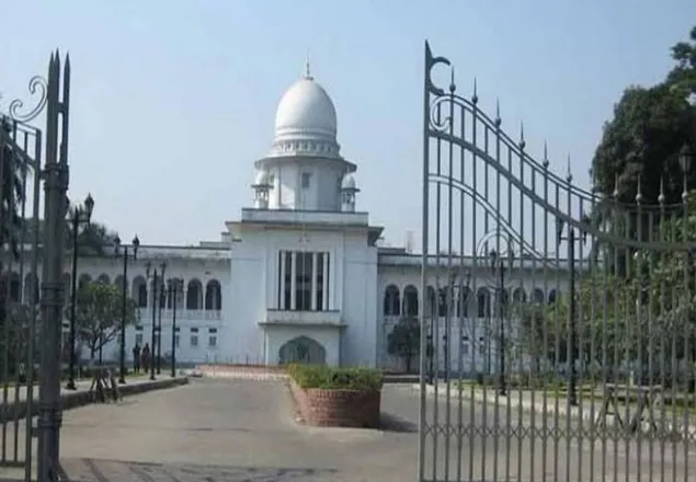  মসজিদে বিস্ফোরণ : পরিবারপ্রতি ৫ লাখ টাকা দেয়ার আদেশ স্থগিত