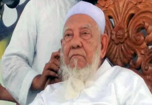 আহমদ শফীকে এয়ার অ্যাম্বুল্যান্সে ঢাকায় স্থানান্তর