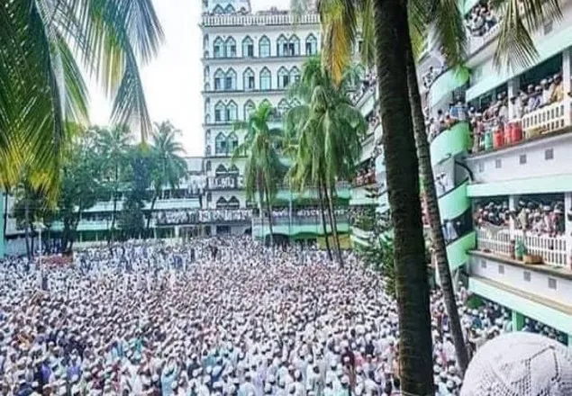 আল্লামা শফীকে শেষ বিদায় জানাতে লাখো মানুষের ঢল, সতর্ক প্রশাসন