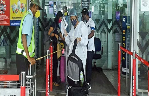ঢাকার বিমানবন্দরে পিসিআর টেস্টের বাধ্যবাধকতা প্রত্যাহার