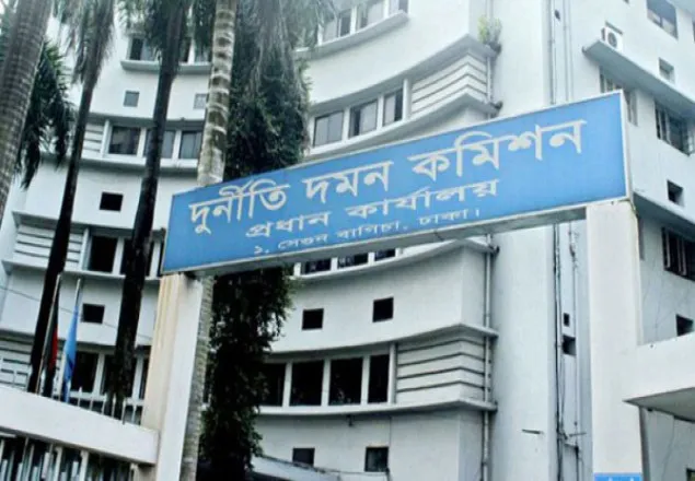 স্বাস্থ্য অধিদফতরের ২০ জনের সম্পদের হিসাব চেয়েছে দুদক