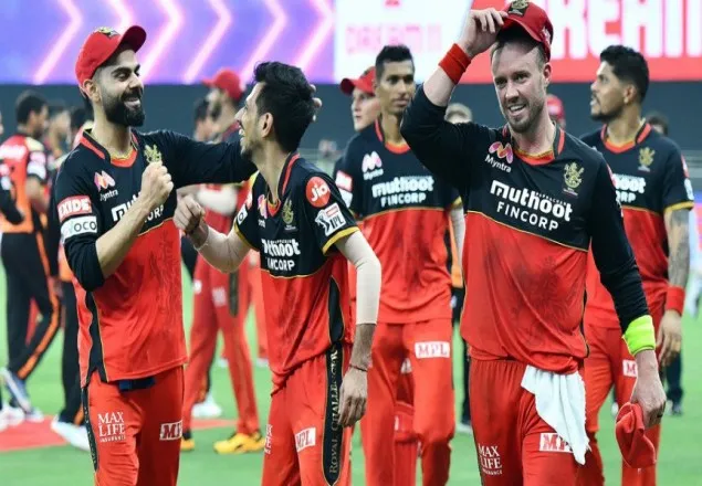 হায়দরাবাদকে হারিয়ে উড়ন্ত সূচনা কোহলির ব্যাঙ্গালুরুর