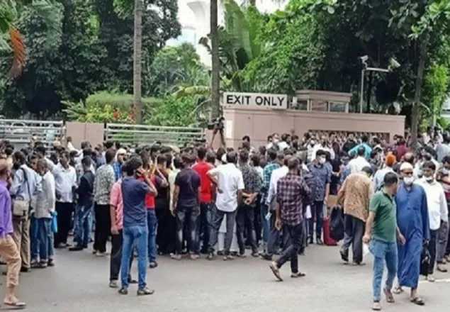 সৌদি ফিরতে টোকেনের ভিত্তিতে টিকিট দেয়া হবে