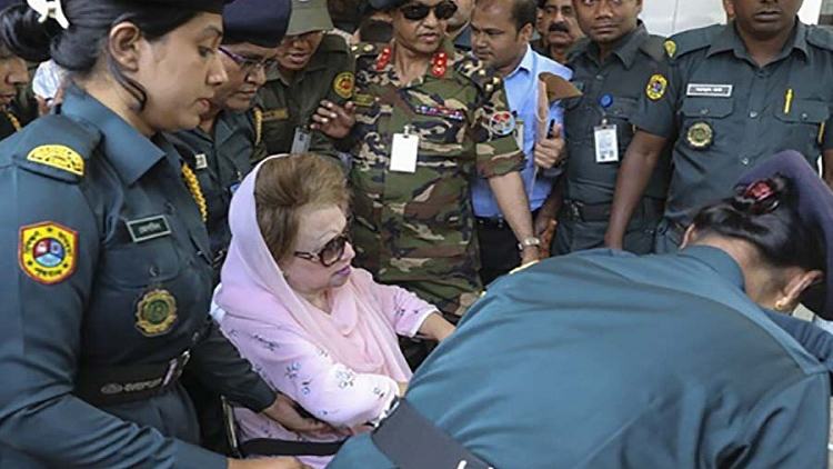 Law ministry for extending Khaleda's jail term suspension for 6 months