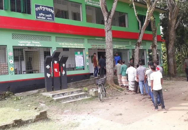 পাবনা-৪ আসনের উপনির্বাচনে ভোটগ্রহণ শুরু