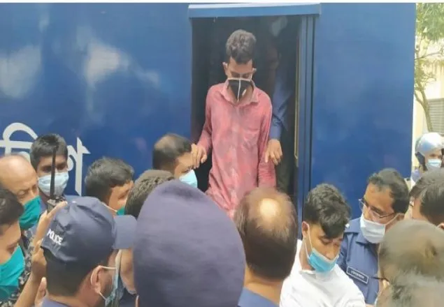 আসামিরা আদালতে, রায় কিছুক্ষণের মধ্যেই