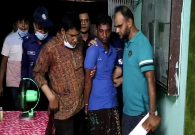 বেগমগঞ্জে গৃহবধূকে বিবস্ত্র করে নির্যাতনের ঘটনায় ৯ জনকে আসামি করে মামলা, গ্রেফতার ২