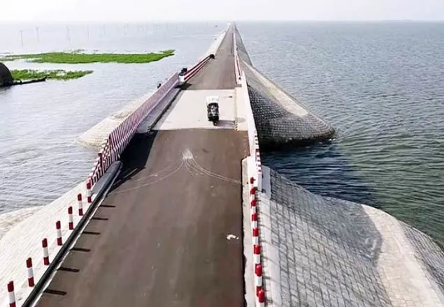 রাষ্ট্রপতির স্বপ্নের সড়ক উদ্বোধন করলেন প্রধানমন্ত্রী