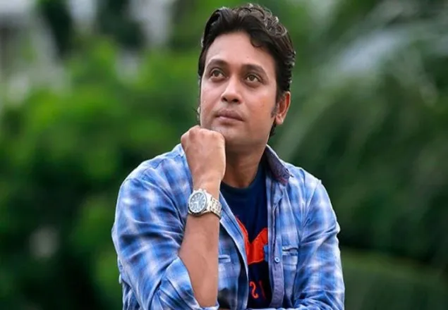 শ্বাসকষ্ট নিয়ে সিসিইউতে অভিনেতা মিলন