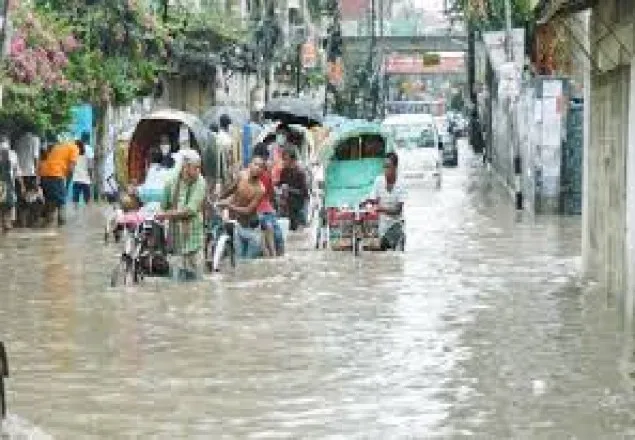 ৫৪ মিলিমিটার বৃষ্টিতে ভেসে গেছে ঢাকা
