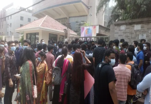  নর্থ সাউথ বিশ্ববিদ্যালয় ভিসি অবরুদ্ধ