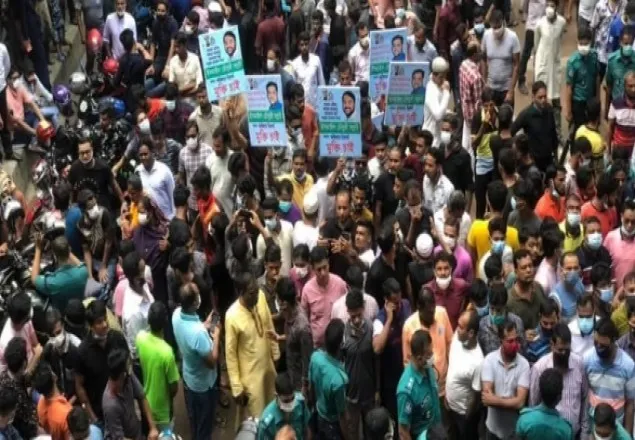 ক্যাসিনো সম্রাটের মুক্তি চেয়ে নেতাকর্মীদের স্লোগান