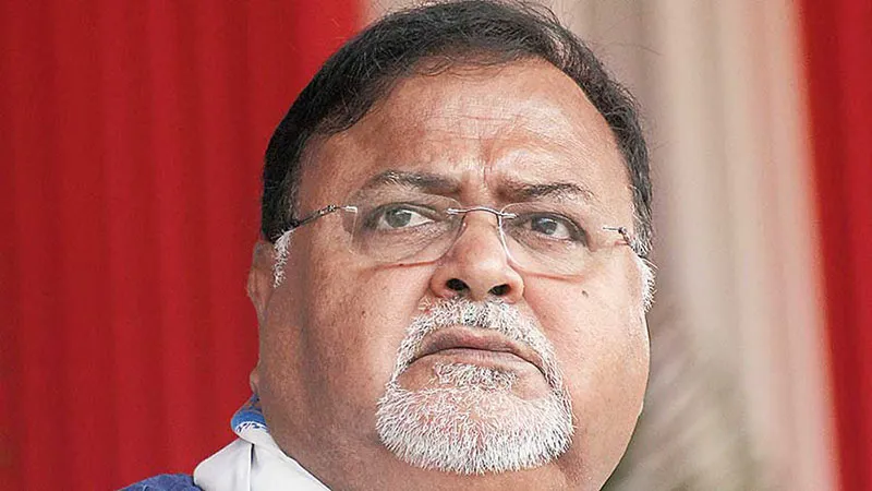 পশ্চিমবঙ্গের শিল্পমন্ত্রী পার্থ চট্টোপাধ্যায় গ্রেফতার