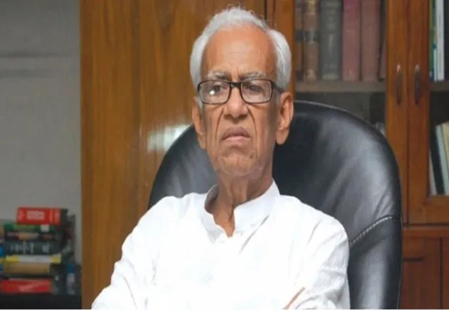 ব্যারিস্টার রফিক-উল হকের শারীরিক অবস্থা ক্রিটিক্যাল