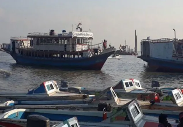 কাঁঠালবাড়ী-শিমুলিয়া নৌ-রুটে লঞ্চ-স্পিডবোট চলাচল বন্ধ