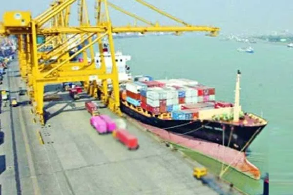 ইউক্রেনের সাড়ে ৫২ হাজার টন গম চট্টগ্রাম পৌঁছেছে