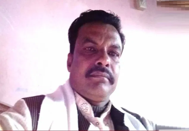 নোয়াখালীতে ব্যবসায়ীকে হাতুড়ি পিটুনি, সেই মেম্বার গ্রেফতার 