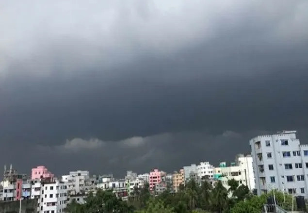 সারা দেশে আজ বৃষ্টি ও বজ্রবৃষ্টির পূর্বাভাস