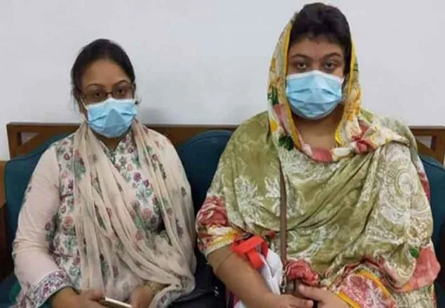 গুলশানের সেই দুই বোনের বাসায় স্বজনদের প্রবেশ নিশ্চিতের নির্দেশ